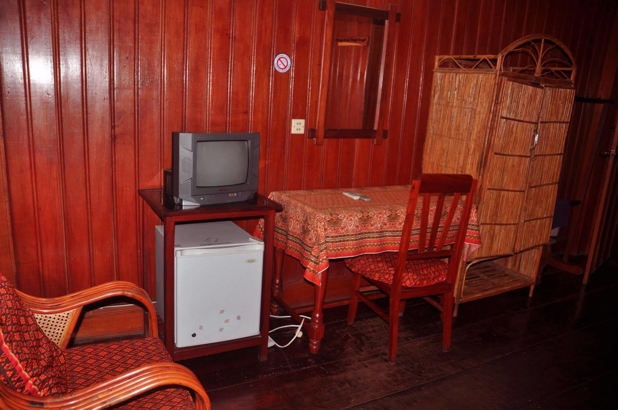 Big Lyna Villa Siem Reap Esterno foto