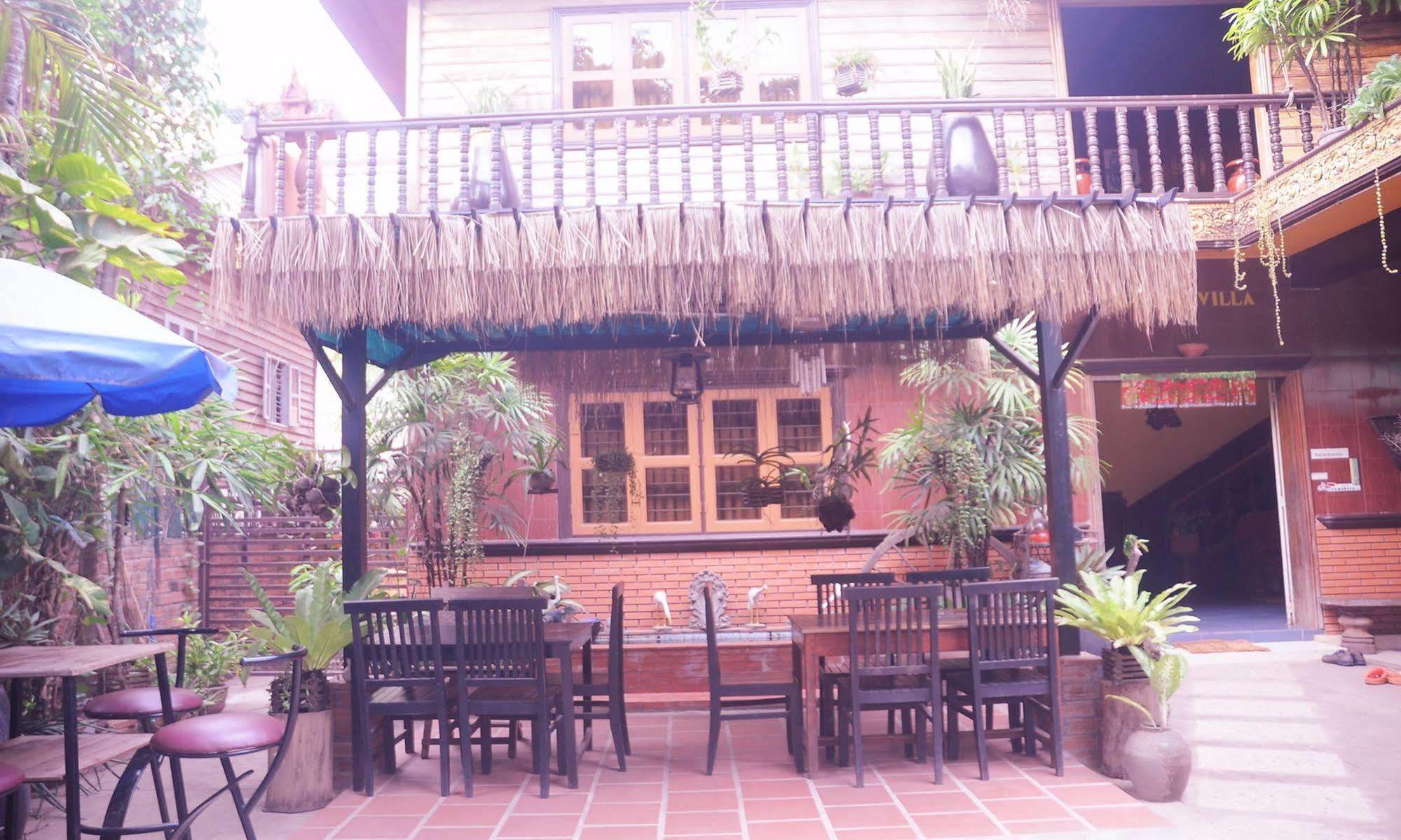 Big Lyna Villa Siem Reap Esterno foto