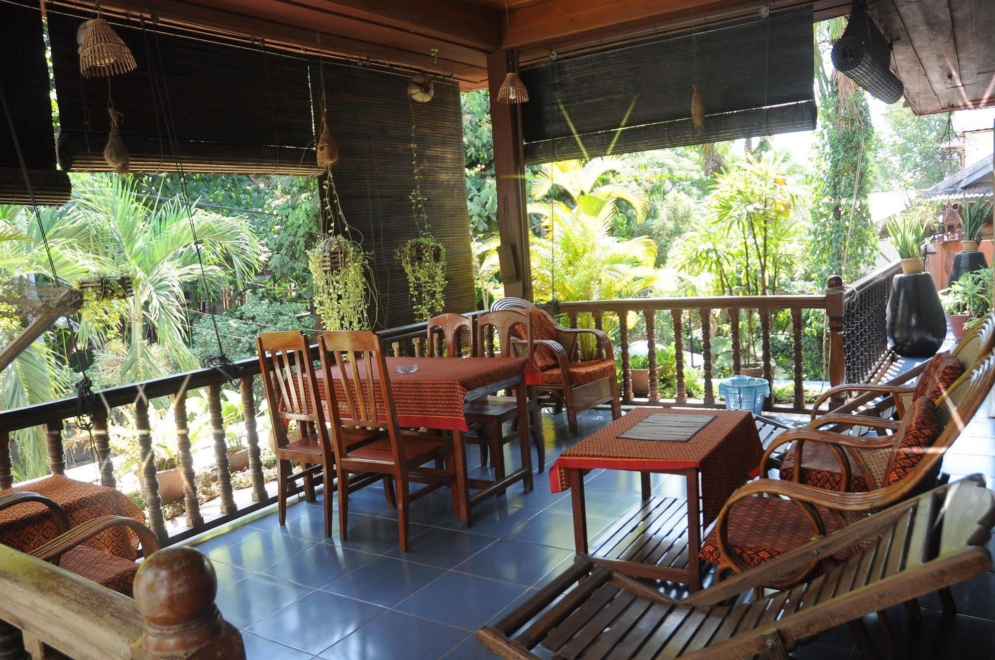 Big Lyna Villa Siem Reap Esterno foto